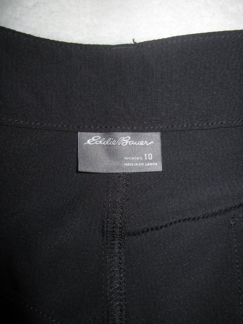 EDDIE BAUER Stretch Ripstop Crop Pants Black Women's 10 - Picture 8 of 12